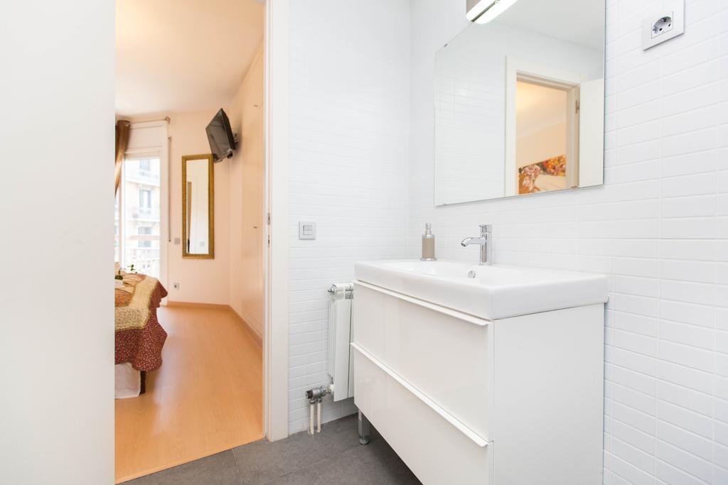 Stay Barcelona Central Apartments المظهر الخارجي الصورة