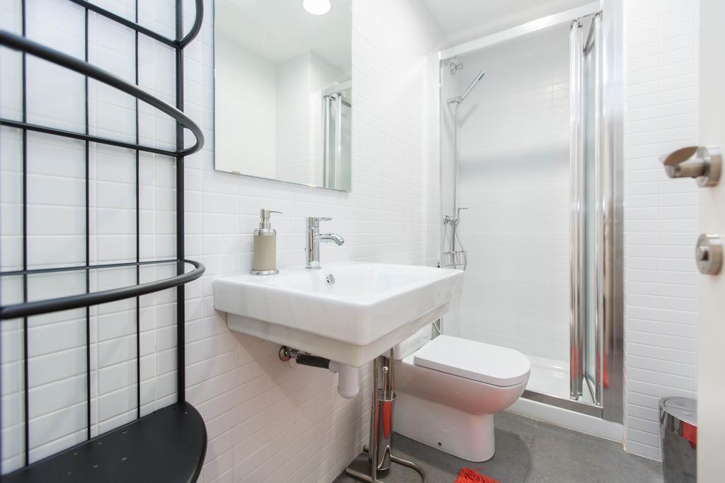 Stay Barcelona Central Apartments الغرفة الصورة